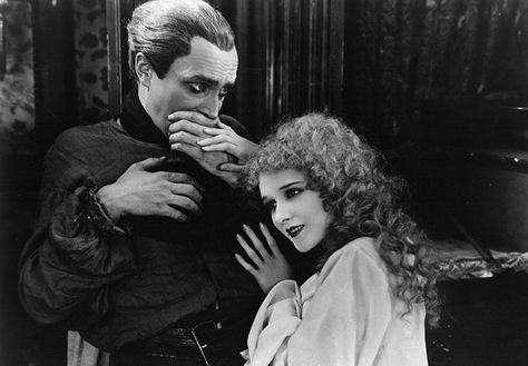 Mary Philbin, Conrad Veidt, The Man Who Laughs, Blind Girl, Silent Film Stars, Silent Movie, Film History, Victor Hugo, Universal Pictures