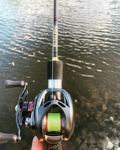 Joe Martra on Instagram: “Still trying to get some more time on the water with the Daiwa Steez Air. Amazing BFS reel so far 🔥 #mymegabass #megabass #megabassfishing…” Fishing Rod Photography, Daiwa Fishing, Simms Fishing Gear, Fishing Spears, Micro Ultra Light Fishing Rods And Reels, Ice Fishing, Fishing Lures, Be Still, Fresh Water