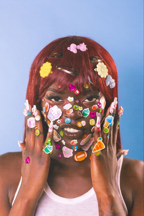 #photography #blackwomen # blackwomenphotoshoot #aesthticphptoshoot Crazy Photoshoot Ideas Weird, Childish Photoshoot, Gen Z Photoshoot, Maximalist Photoshoot, Playful Moodboard, Stickers Photoshoot, Sticker Photoshoot, Quirky Photoshoot, Indiecore Aesthetic