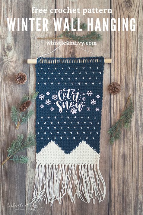 They beautiful winter crochet wall hanging uses color work and heat transfer vinyl to create a beatutiful piece of wall decor. This pretty wall hanging is perfect for decoration for winter after you put away your holiday decor. Free crochet pattern!  #ad #crochetwinterdecor #heattransfervinylcrochet #crochetdecor #fairislecrochet Fair Isle Crochet, Crochet Wall Hanging, Hanging Crochet, Crochet Wall Art, Crocheted Christmas, Gift Crafts, Crochet Decor, Modern Crochet Patterns, Crochet Wall Hangings