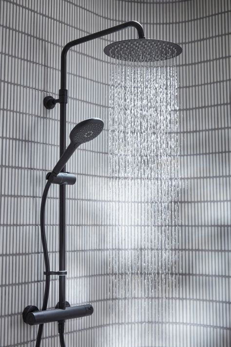 Showerhead Ideas, Black Taps Bathroom Shower Heads, Black Rain Shower Head, Black Rainfall Shower Head, Exposed Thermostatic Shower System, Sleek Bar, Axor Shower System, Minimalist Showers, Shower Parts