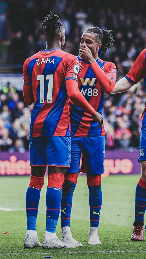 Credit to sehqphotos Zaha Wallpaper, Crystal Palace Wallpaper, Palace Wallpaper, Michael Olise, Crystal Palace Football, Football Pics, Crystal Palace Fc, Football Or Soccer, Soccer Season