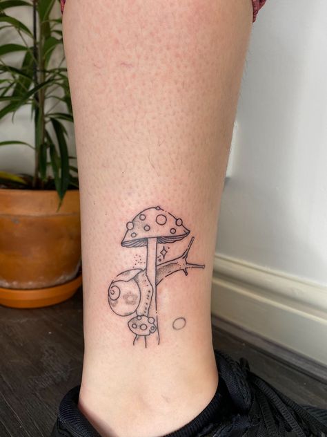 Snail With Mushroom Tattoo, Tree Mushroom Tattoo, Frog And Snail Tattoo, Long Mushroom Tattoo, Unique Mushroom Tattoo, Snail On Mushroom Tattoo, Snail And Mushroom Tattoo, Mushroom Snail Tattoo, Ecosystem Tattoo