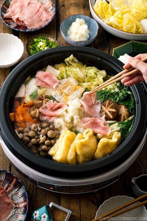 Mizore Nabe (Hot Pot with Grated Daikon) #mizorenabe #hotpot #japaneserecipe #kombu #napacabbage #daikon #mushroom #pork #comfortfood #dinner #dinnerrecipe | Just One Cookbook Pickled Daikon Recipe, Kombu Dashi, Cabbage Fried, Daikon Recipe, Japanese Hot Pot, Slow Cooker Chicken Wings, White Radish, Deep Fried Tofu, Just One Cookbook