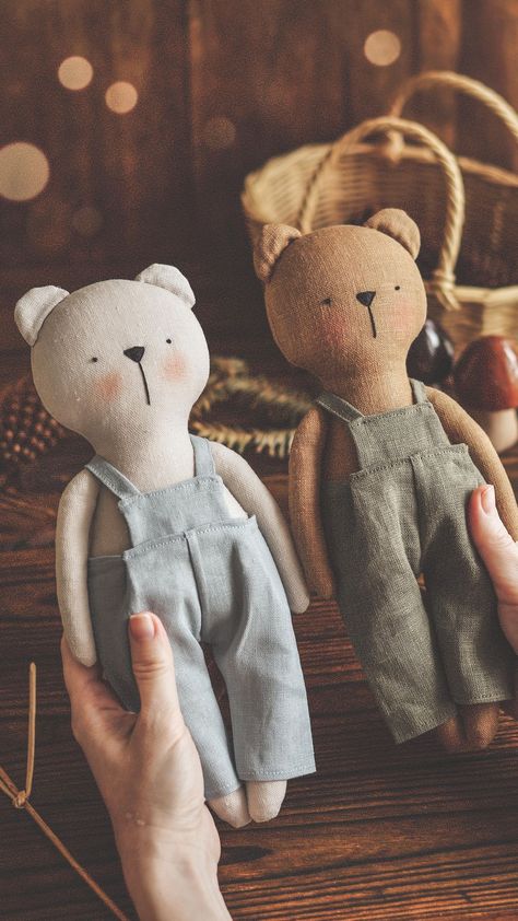 Diy Baby Toys Newborn, Home Made Toy, Homemade Stuffed Animals, Patterns For Sewing, Dolls Handmade Diy, Handmade Kids Toys, Handcrafted Dolls, Cute Sewing Projects, Doll Diy Crafts