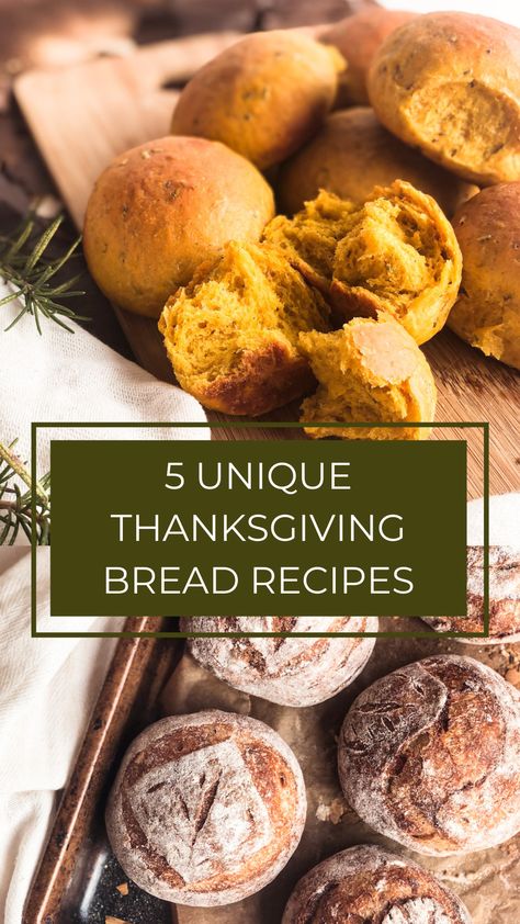 Bread Recipes Thanksgiving, Homemade Bread For Thanksgiving, Easy Thanksgiving Bread, Bread Recipes For Thanksgiving, Thanksgiving Bread Basket, Breads For Thanksgiving, Cornacopia Made Out Of Bread, Bread For Thanksgiving Dinner, Thanksgiving Bread Ideas