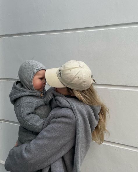 Emmeline Aesthetic, Elsa Steel, 40 Gifts, Kids Goals, Mother Clothing, Stay At Home Moms, Mom Son, Mama Style, Future Mom