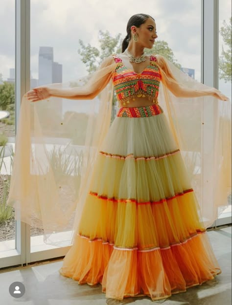 Haldi Chaniya Choli, Floral Designer Dresses, Multi Color Lehenga, Haldi Outfit For Bride, Haldi Dress Ideas, Haldi Look, Haldi Ceremony Outfit, Haldi Dress, Latest Bridal Lehenga Designs