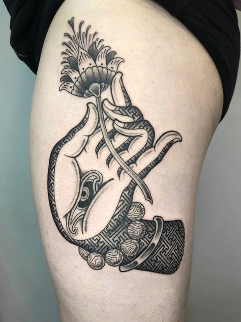 Buddha hand #blackwork #fineline #dotwork Tibetan Tattoo, Japanese Tattoo Women, Different Styles Of Tattoos, Hamsa Hand Tattoo, Tattoo Guide, Buddhist Tattoo, Buddha Hand, Buddha Tattoos, Kunst Tattoos