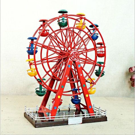 Ferris Wheel Model, Tower Home, Art Club, Roller Coaster, Pin Cushions, Kids Gifts, Art Videos, Wrought Iron, Ferris Wheel