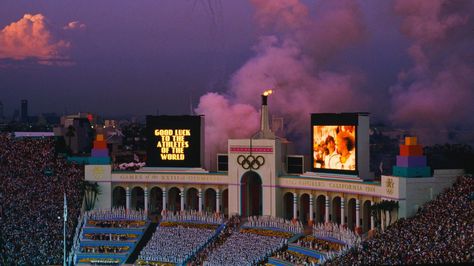 Olympics Aesthetic, Super Bowl Stadium, 1984 Olympics, Olympics Opening Ceremony, Summer Olympic Games, Usa Olympics, Olympic Athletes, Olympic Sports, Flag Football