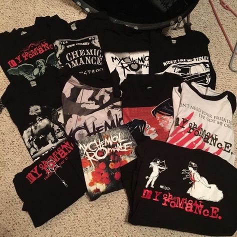 Mcr Merch, Edgy Clothing, Merch Collection, Emo Aesthetic, I Love Mcr, Scene Outfits, Emo Kid, Scene Kids, Scene Emo