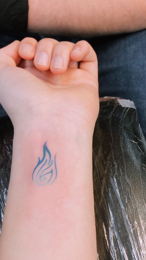 Goddess Of Fire Tattoo, Tattoo Water And Fire, Flame And Water Tattoo, Tiny Fire Tattoo, Blue Flames Tattoo, Water Fire Tattoo, Blue Fire Tattoo, Small Fire Tattoo, Fire Water Tattoo