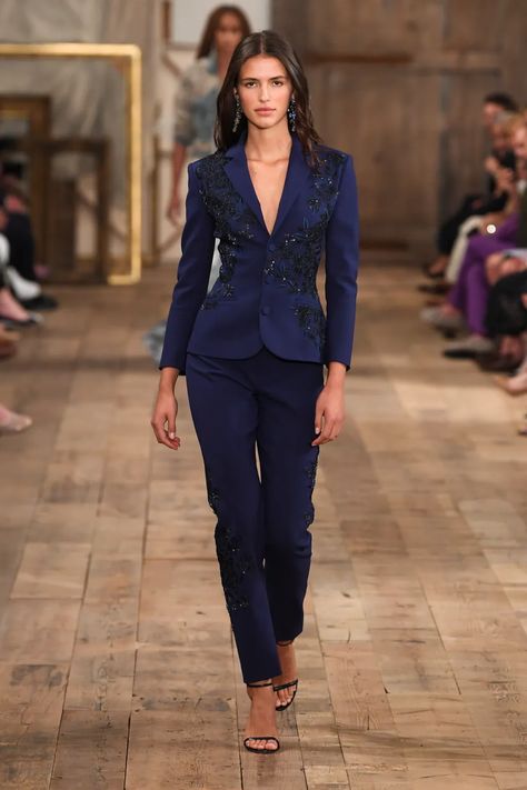 Ralph Lauren Runway 2024, Ralph Lauren Spring Summer 2024, Ralph Lauren 2024 Women, Ralph Lauren Spring 2024, Ralph Lauren 2024, Ralph Lauren Style Classy, Ralph Lauren Street Style, Ralph Lauren Fashion Show, Ralph Lauren Runway