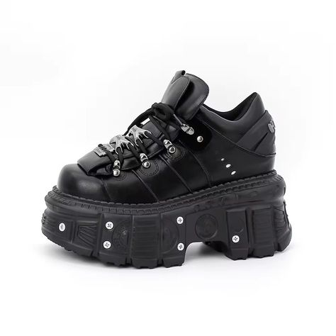 Woman Sneakers, Rock Boots, Ankle Sneakers, New Rock, Estilo Punk, Style Punk, Punk Style, Shoes Woman, Lace Up Ankle Boots