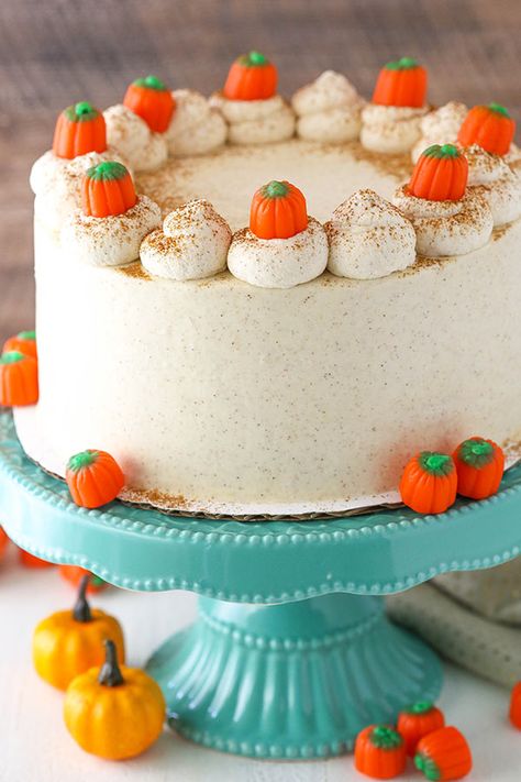 Pumpkin Layer Cake - soft and moist cake with whipped cream cheese frosting! Pumpkin Layer Cake, Cake With Whipped Cream, Brown Butter Frosting, Whipped Cream Cheese Frosting, Thanksgiving Cakes, Pumpkin Cake Recipes, Pumpkin Spice Cake, Moist Cake, Fall Cakes