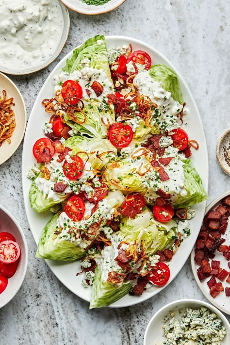 Wedge Salad Recipes, Buttermilk Dressing, Creamy Salad Dressing, Wedge Salad, Summer Eating, Recipes Salads, Think Food, Balsamic Glaze, Football Food