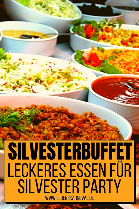 Wenn Sie die Silvesterparty zuhause veranstalten, haben Sie, als Gastgeber vieles zu tun. Wir haben hier Ihr Partyessen abgedeckt. Hier finden Sie alles für den Silvesterbuffet. Leckere Rezepte und atemberaubenden Desserts. #silvester #buffet #silvesterbuffet #essen #trinken #spass #freude #familie #freunde #neujahr #neuesjahr #newyearseve #liebedurchdenbauch #party #countdown #fingerfood #tradiotionel #mitternacht #mitternachtssuppe #gulasch #lebenskarneval Silvester Food, Sylvester Party, Party Fingerfood, Party Essen, Buffet Party, Fingerfood Party, Party Finger Foods, Party Buffet, Brunch Party