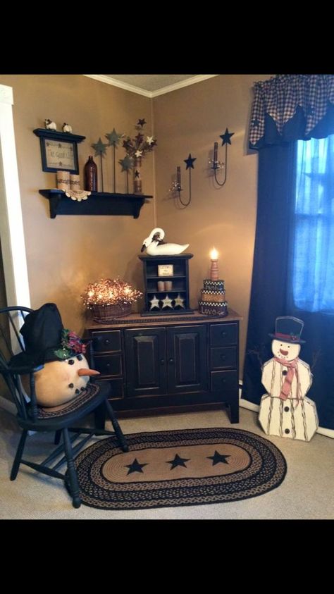 Primitive Home Decorating, Primitive Decor Ideas, Primitive Bedroom, Primitive Living, Primitive Living Room, Primative Decor, Country Primitive Decor, Primitive Bathrooms, Primitive Homes