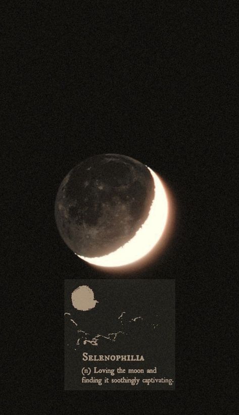 Moon Art Lockscreen, Lunar Aesthetic Wallpaper, New Moon Aesthetic Wallpaper, Cool Moon Wallpapers, Selenophilia Aesthetic, Book Moon Aesthetic, Pictures Of The Moon Aesthetic, Cute Moon Wallpaper Aesthetic, Asthetic Wallper Black Moon