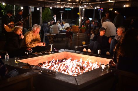 12 Best Bay Area restaurants and bars with heat lamps in 2022 Cody Lundin, Outdoor Restaurant Patio, Fire Area, Bocce Court, Propane Patio Heater, Restaurant Patio, Days In February, Gas Heater, Outdoor Eating