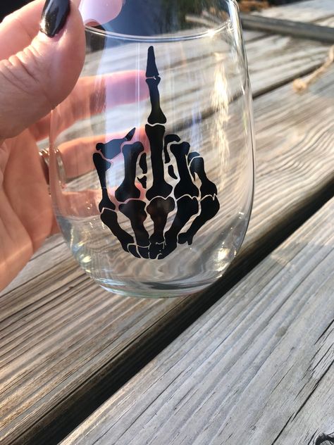 Halloween Wine Glasses Diy, Glass Skeleton, Halloween Wine Glasses, Rad Tech Week, Etched Wine Glasses, Diy Wine Glasses, Halloween Wine, Wine Glass Crafts, Personalized Wine Glass