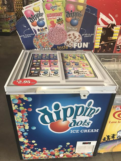 Dippin Dots sold at a local store. Dippin Dots Ice Cream, Chocolate Frosty, Dippin Dots, Power Rangers Samurai, Yummy Alcoholic Drinks, Food Infographic, Cute Snacks, Body Jewelry Piercing, Favorite Cookies