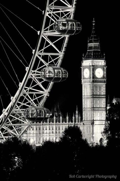 London Eye and Big Ben Christmas Present Ideas, Amoled Wallpapers, Big Ben London, Best Gifts For Him, Eye Photography, London Photography, London Eye, Black And White Aesthetic, Roof Terrace