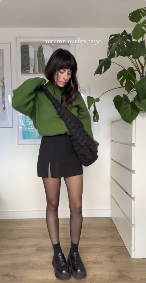 Green Sweater Outfit, High Neck Jumper, Miniskirt Outfits, Alternative Outfits, Outfit Goals, Mode Inspiration, Green Sweater, Winter Fashion Outfits, Get Dressed