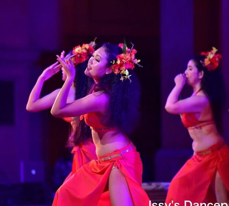 Tiare Heiua Aparima Tahitian Dance, Drawing Exercises, Island Girl, Tahiti, Concert, Dresses