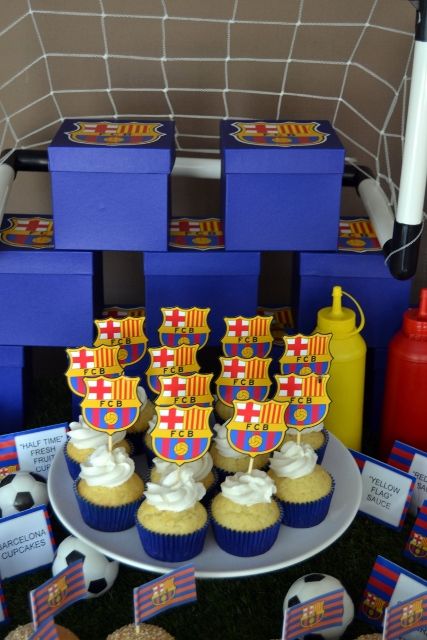 Barcelona Theme Birthday Party, Barcelona Party Decoration, Barcelona Soccer Party, Barcelona Cake, Barcelona Party, Soccer Party Decorations, Barcelona Food, Barcelona Soccer, Barcelona Football