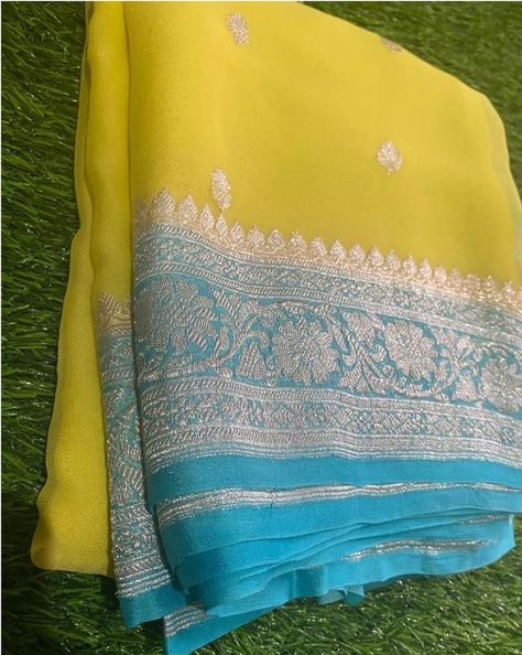 Chiffon Saree Blouse Design, Plain Chiffon Saree, Chiffon Saree Party Wear, Kalamkari Fabric, Pure Chiffon Sarees, Cotton Saree Blouse Designs, Cotton Saree Blouse, Pure Georgette Sarees, Unique Blouse Designs