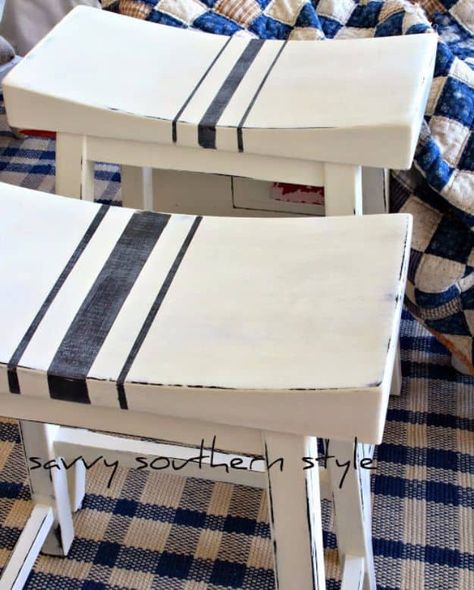 27 DIY Barstool Ideas to Elevate Your Kitchen and Dining Areas Diy Bar Stools, Painted Stools, Savvy Southern Style, Funky Junk Interiors, French Country Design, Garden Idea, Hosting Thanksgiving, Painted Chairs, Plant Markers