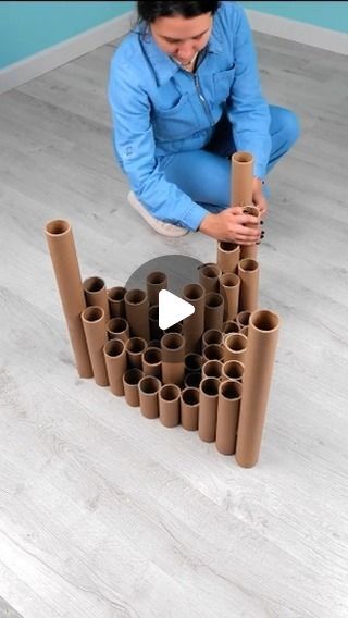 5-Minute Crafts Recycle on Instagram: "How to make a table from cardboard tubes! 🤗 ⠀ ⠀ ⠀ #5minuterecycle #cardboardcrafts #diyfurniture" Toilet Roll Art, Nutcracker Crafts, Cardboard Tube Crafts, Sticks Crafts, Cloth Paper Towels, Small Wooden House, Arts And Crafts For Adults, Hot Tub Garden, Make A Table