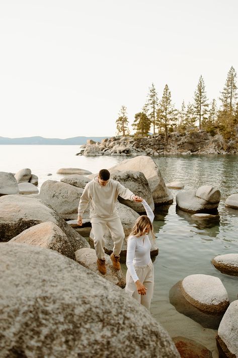 Lake Tahoe Engagement Photos - wildloveandwanderlust.com Cozy Engagement Photos, Lake Tahoe Engagement Photos, Tahoe Engagement Photos, Beach Engagement Photos Outfit, Spring Engagement Photos Outfits, Winter Engagement Photos Outfits, Formal Engagement Photos, Lake Engagement Photos, Adventure Engagement Photos