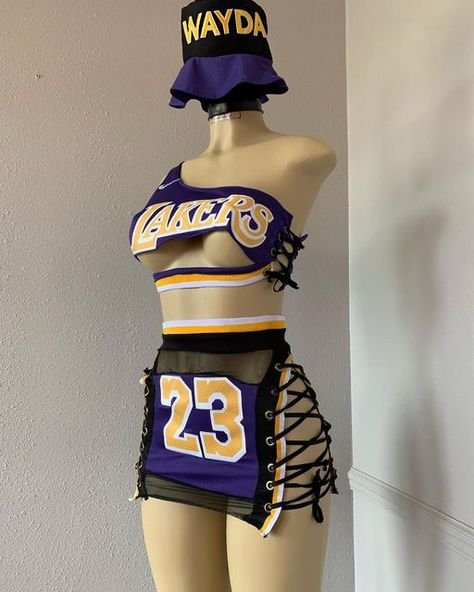 Sayyed Nakole (Nikki) on Instagram: "I created this look a week ago for @thejaydacheaves 23rd birthday. I had this crazy idea to reach out to her to see if she wanted to wear it until I seen she was doing a “JORDAN” theme. 😩 Wasn’t gone post but I think it’s too cute not to 😍 Could yall have seen @thejaydacheaves in my design. Tag her if so 😌 #fashiondesigner #explore #jaydawayda #lilbaby" Jordan 23 Birthday Ideas, Jordan Year Birthday 23 Outfits, 23 Jordan Year Birthday Ideas, 23rd Birthday Outfit, 23rd Birthday Outfit Ideas, Jordan Year Birthday, Jersey Party Outfit, Jersey Dress Outfit, Ibiza 2024