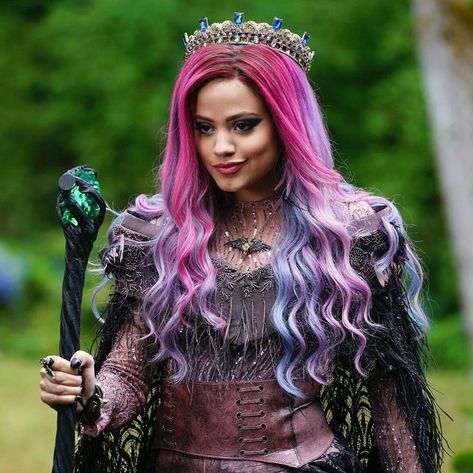 Descendants Pictures, Descendants Costumes, Descendants Characters, Descendants 1, Sarah Jeffery, Disney Channel Descendants, Disney Descendants 3, Audrey Rose, Disney Descendants