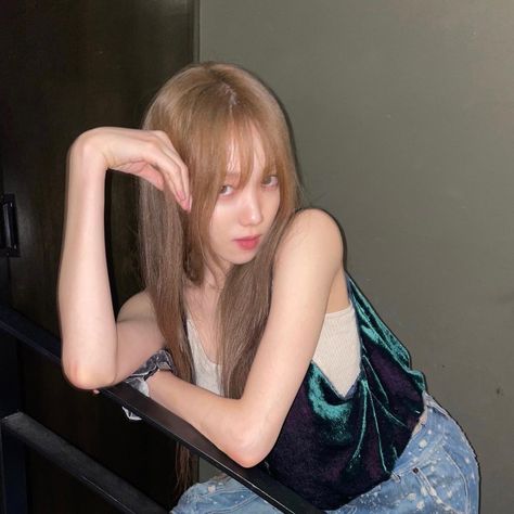 Instagram post by Lee Sung Kyumg - 29 Aug. 2023 Instagram, Korean Selca, Lee Sung Kyung, Sung Kyung, Lee Sung, Instagram Update, Singing