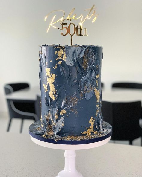 Cake For 90th Birthday Man, Navy And Gold Cake For Men, Royal Blue And Gold Cake Birthday, Navy And Gold Birthday Cake, Black And Blue Cake, Blue And Black Cake, Navy Blue And Gold Cake, Navy Birthday Cake, 80th Birthday Cake For Men