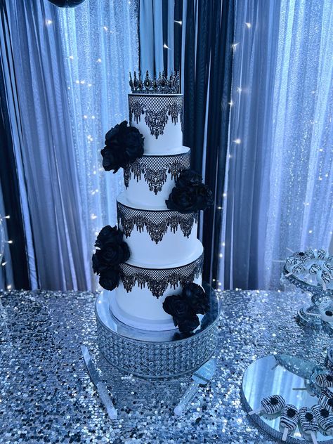 Black swan quinceañera cake white and black wedding cake Black Xv Theme, Black And Silver Quinceanera Decorations, Quinceanera Cakes Black, Quinceanera Themes Black, Black Quiencera Theme, Cake Designs Quinceanera, Quinceanera Dresses Black And White, Gothic Quinceanera Decorations, Black And White Sweet 16 Cake