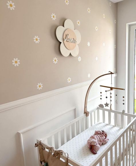 Beige Baby Nursery, Babyroom Girl, Baby Room Organization, Baby Room Themes, Baby Boy Room Decor, Toddler Room Decor, Girl Nursery Room, Nursery Room Design