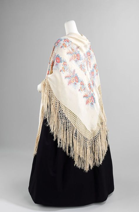 Shawl | probably French | The Met High Fashion Accessories, 19th Century Fashion, Costume Collection, Historical Dresses, Fantasy Clothing, Fantasy Fashion, Old Fashion, Historical Clothing, Character Outfits