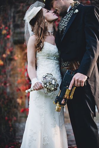 i love how she is in a timeless dress, but with accessories and him, it fits the theme perfectly! Steam Punk Wedding, Steampunk Wedding Decorations, Steampunk Wedding Themes, Victorian Steampunk Wedding, Steampunk Wedding Dress, Punk Wedding, Steampunk Stuff, Mode Steampunk, Steampunk Wedding