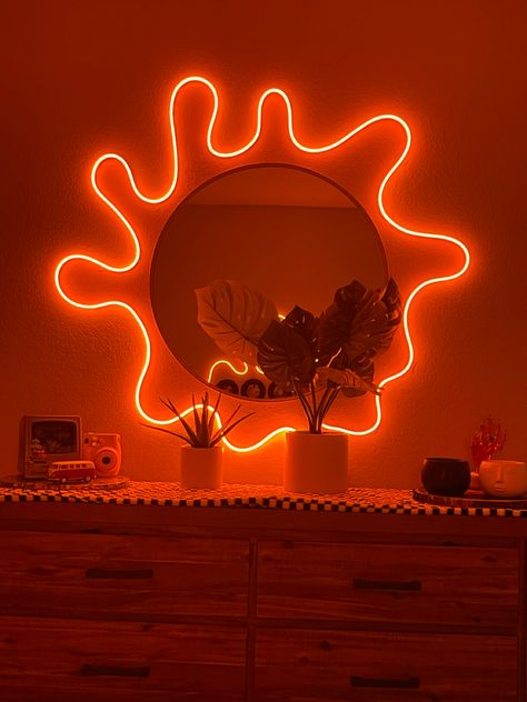 Neon Lights Bedroom, Led Lighting Bedroom, Future Apartment Decor, Room Deco, Cute Bedroom Decor, Apartment Decor Inspiration, Room Makeover Bedroom, Dream Room Inspiration, Room Makeover Inspiration