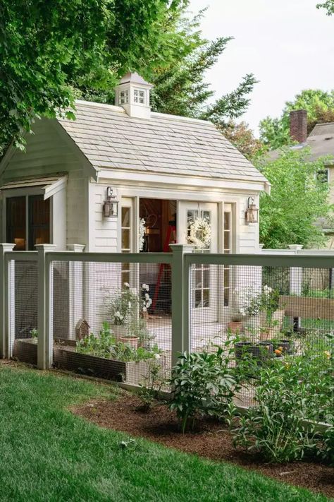 23 Garden Shed Ideas for a Beautiful Backyard Escape Garden Design Around House, Cottage Garden Along Fence, Backyard Shed Exterior Ideas, Cozy Private Backyard, Cottage Style Fence Ideas, Shed In Front Yard, Fencing For Front Yard, Cottage Fencing Ideas, Small Cottage Backyard