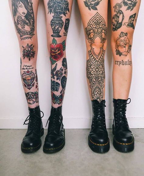 Stay Tattoo, Tattoo Bein Frau, Women With Tattoos, Tato Minimal, Vintage Tattoo Design, Western Tattoos, Old School Tattoo Designs, Leg Tattoos Women, Knee Tattoo