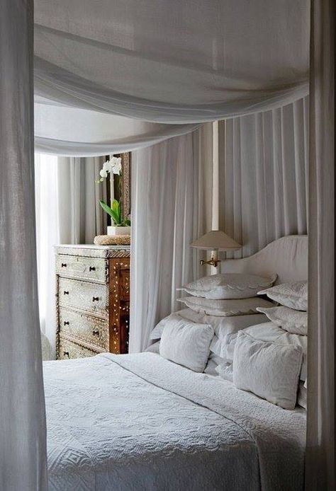 so fresh and so clean White Drapes, Bedroom Bliss, White Bed, White Sheets, Dreamy Bedrooms, Interior Modern, Design Del Prodotto, Elegant Interiors, Classy Chic