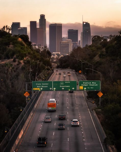 Freeway Aesthetic, City Aesthetic Los Angeles, Los Angeles Aesthetic Night, Los Angeles Highway, Los Angeles Freeway, Los Angeles City Aesthetic Night, Digital Underground, La Scenery Los Angeles, La City Lights Night Los Angeles