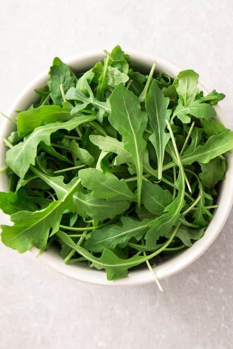 We can’t get enough of this easy arugula salad recipe.   #arugula #saladrecipes #salads Recipe Arugula, Easy Arugula Salad, Simple Arugula Salad, Aesthetic Salad, Mexican Bean Salad, Feta Salad Recipe, Arugula Salad Recipes, Salad Inspiration, Oil Free Vegan Recipes