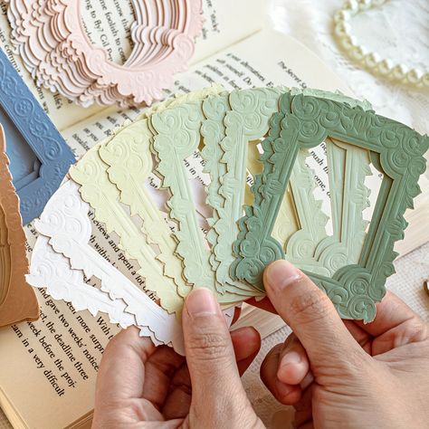 10pcs/bag Bulge Version Embossed Hollow Sticky Note Paper, Retro Border Journal Decoration Material Paper Handmade Diy No Adhesive https://share.temu.com/ngOKa0mgI8A via @shoptemu Diy Collage, Handcrafted Journals, Art & Craft Paper, Collage Diy, Photo Frame Design, Byzantine Art, Paper Art Craft, Vintage Frame, Diy Journal